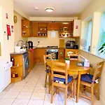 London Sleep-2 Studio-Free Parking Pet Friendly